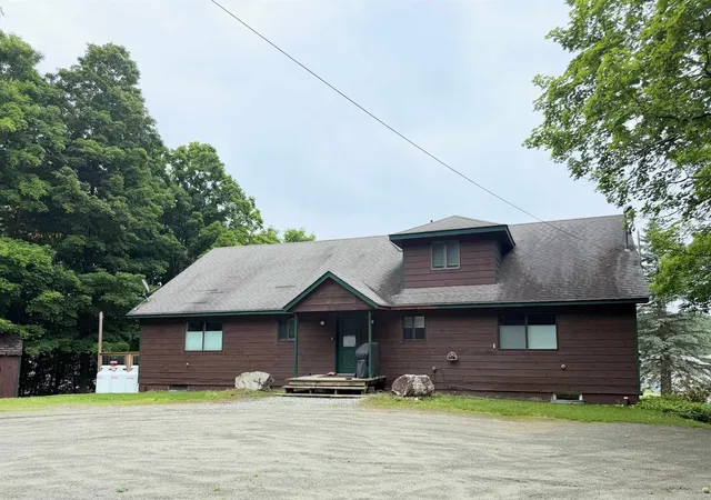 Homes for sale in Wilmington, VT | 798 Vermont Route 100, Wilmington, VT 05363 | MLS# 5095118