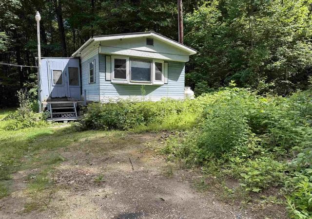 Homes for sale in Haverhill, NH | 66d Oak Ridge Park, Haverhill, NH 03774 | MLS# 5095127