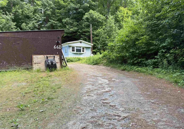 Homes for sale in Haverhill, NH | 66D Oak Ridge Park, Haverhill, NH 03774 | MLS# 5095127