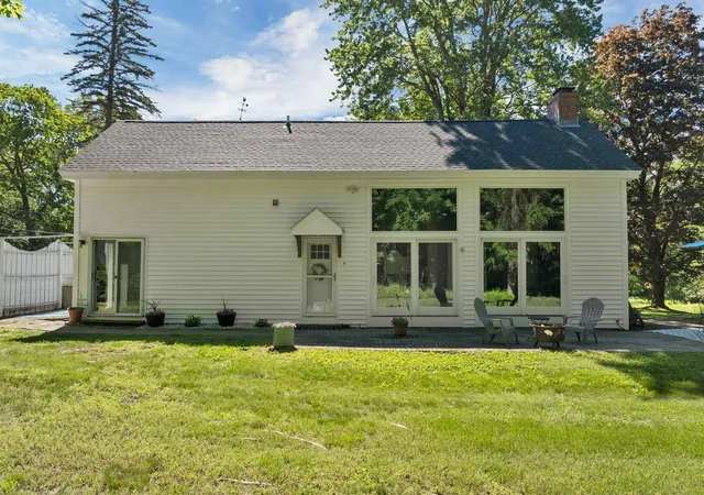 42nd image of 4 Farmhouse Ln, Wolfeboro, NH 03894 | MLS# 5095131