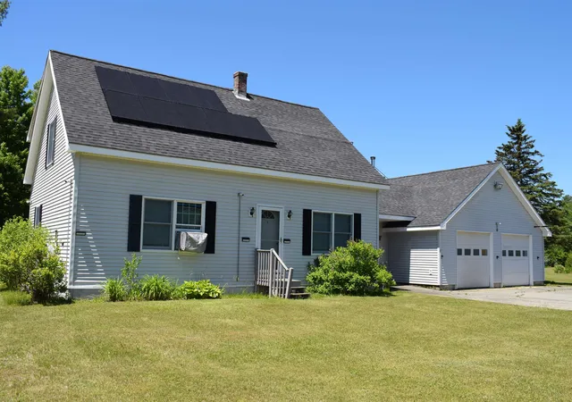 1st image of 14 Cloutier Rd, Northumberland, NH 03584 | MLS# 5095142
