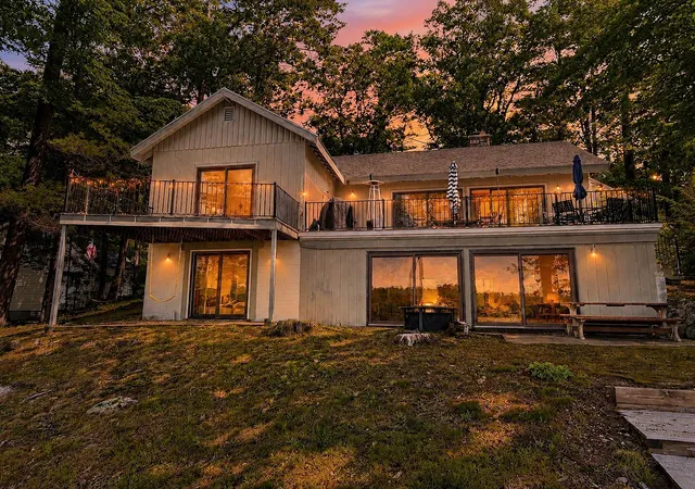 1st image of 20 Governor Wentworth Hwy, Tuftonboro, NH 03816 | MLS# 5095158