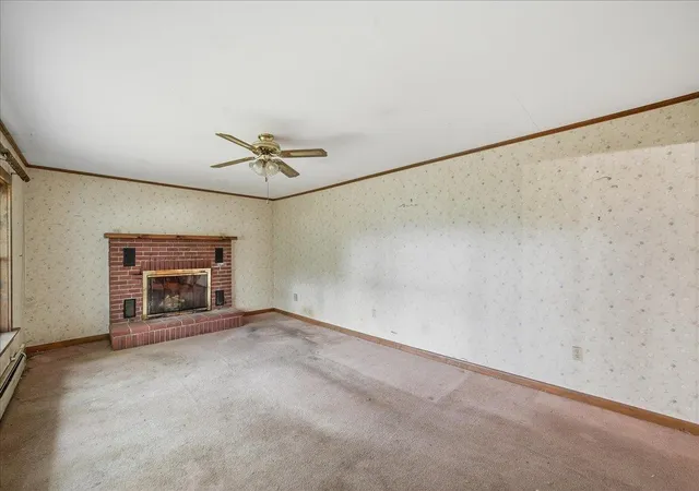 2nd image of 201 High St, Lyndon, VT 05851 | MLS# 5095176