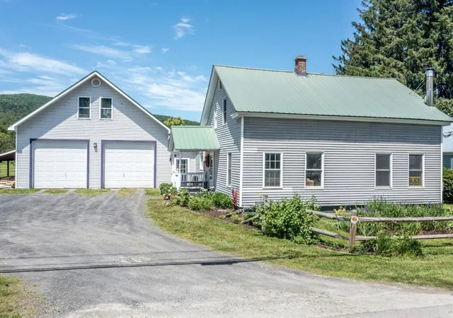 1st image of 357 Main St, Waterbury, VT 05676 | MLS# 5095185
