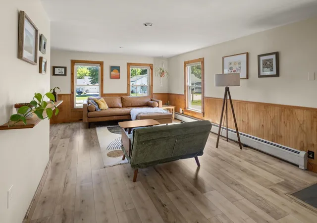 5th image of 357 Main St, Waterbury, VT 05676 | MLS# 5095185