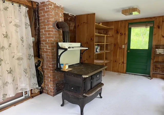 5th image of 159 Stone Rd, South Ryegate, VT 05069 | MLS# 5095189