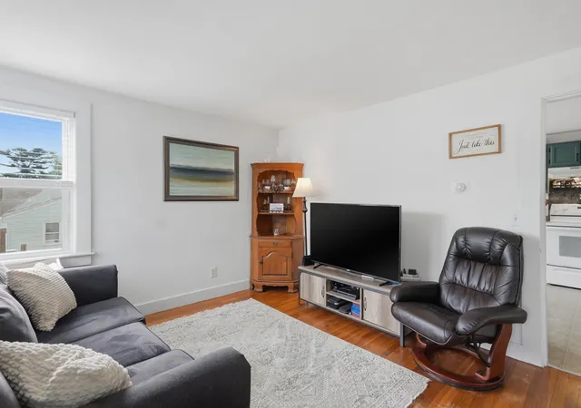 5th image of 40 Mcguigan Ave, Manchester, NH 03103 | MLS# 5095196