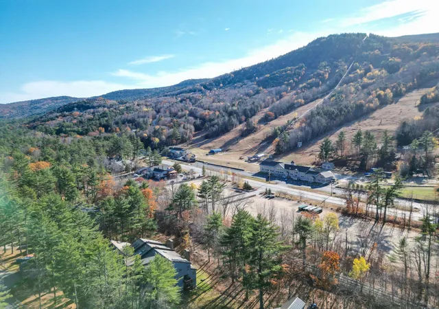 Photo 2 of Condo for sale at 8j River Run Dr #J, Bartlett, NH 03812 | MLS# 5095198 | Listing updated on 2026-09-09