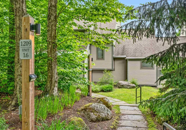 Homes for sale in Stowe, VT | 1209 Brook Rd #16, Stowe, VT 05672 | MLS# 5095212
