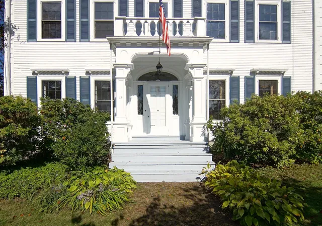 Photo 4 of Multi family home for sale at 53 Austin St, Portsmouth, NH 03801 | MLS# 5095216 | Listing updated on 2026-06-17