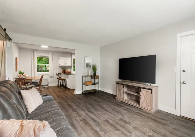 4th image of 314 Sherwood Sq, Essex Junction, VT 05452 | MLS# 5095222