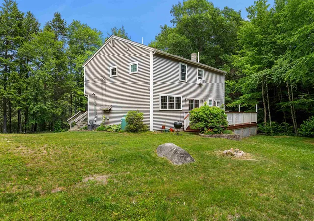 Homes for sale in Nottingham, NH | 61 Sofia Wy, Nottingham, NH 03290 | MLS# 5095241