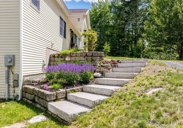 3rd image of 3877 Main Street Street, Springfield, NH 03284 | MLS# 5095259