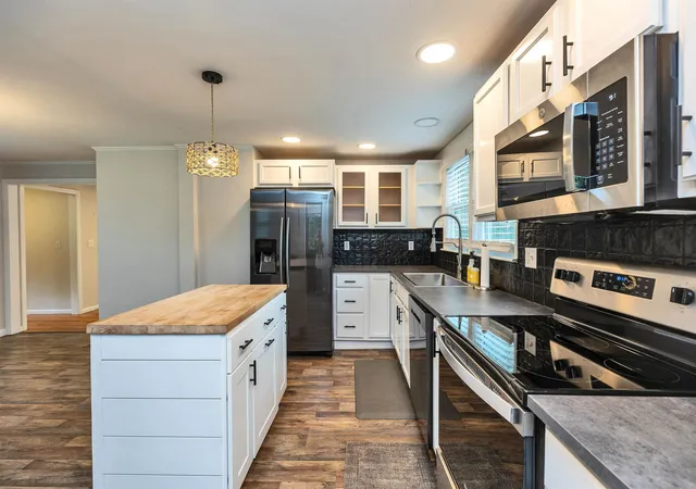 4th image of 29 Goyette Dr, Peterborough, NH 03458 | MLS# 5095274