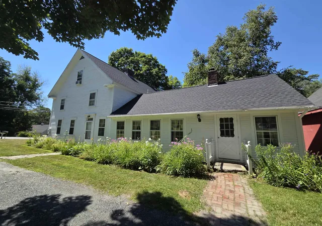 2nd image of 372 Canaan St, Canaan, NH 03741 | MLS# 5095284