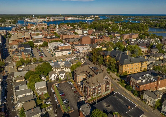 2nd image of 51 Islington St #201, Portsmouth, NH 03801 | MLS# 5095286
