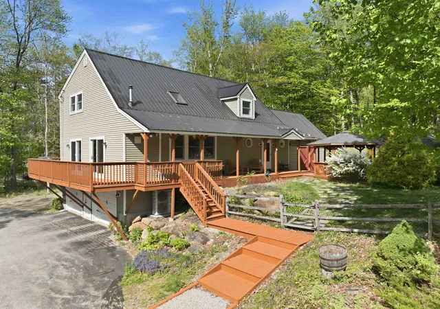 2nd image of 7 Smith Hill Rd, Ashland, NH 03217 | MLS# 5095288