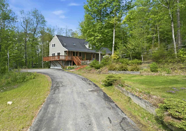 3rd image of 7 Smith Hill Rd, Ashland, NH 03217 | MLS# 5095288