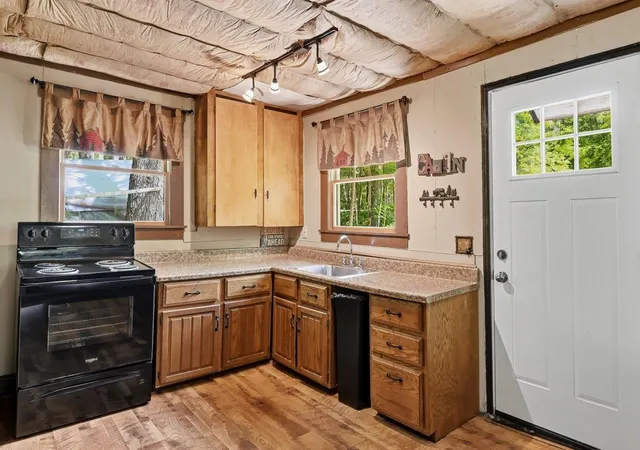 Photo 3 of Single family home for sale at 365 Jenness Pond Rd, Northwood, NH 03261 | MLS# 5095296 | Listing updated on 2026-09-08