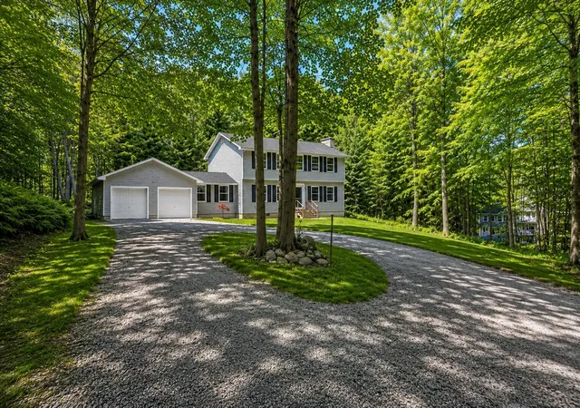 Homes for sale in Manchester Center, VT | 392 Powderhorn Rd, Manchester Center, VT 05255 | MLS# 5095313