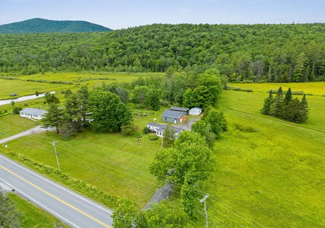 5th image of 129 Worcester Village Rd, Worcester, VT 05682 | MLS# 5095320