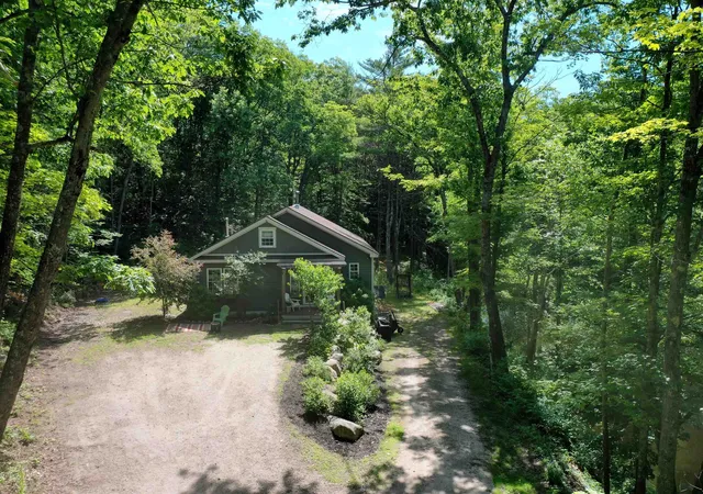 Homes for sale in Andover, NH | 15 Gale Rd, Andover, NH 03216 | MLS# 5095329