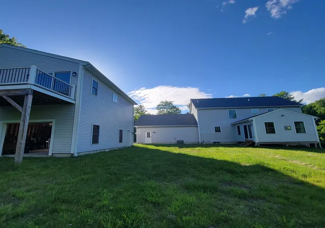 Homes for sale in Chester, NH | 15 Town Farm Rd, Chester, NH 03036 | MLS# 5095331