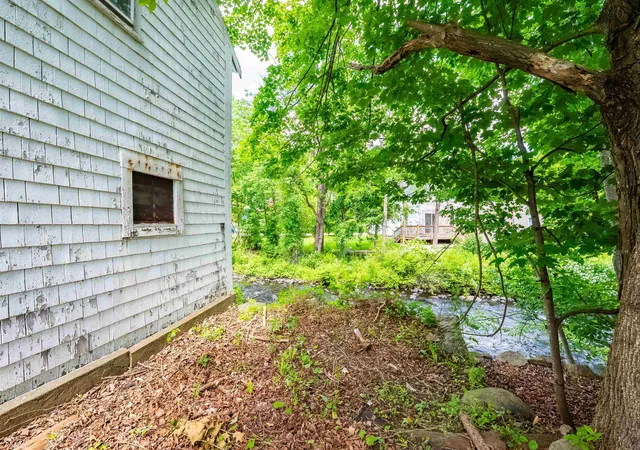 Photo 3 of Single family home for sale at 159 Main St, Union, NH 03887 | MLS# 5095353 | Listing updated on 2026-07-30
