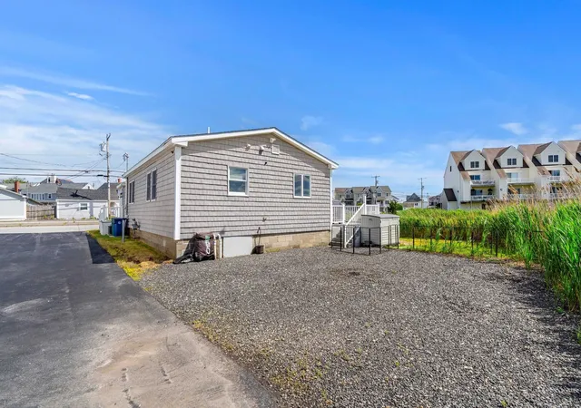40th image of 527 Ocean Blvd, Hampton, NH 03842 | MLS# 5095355