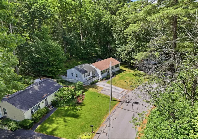 Homes for sale in Nashua, NH | 60 Trestle Brook Dr, Nashua, NH 03062 | MLS# 5095367