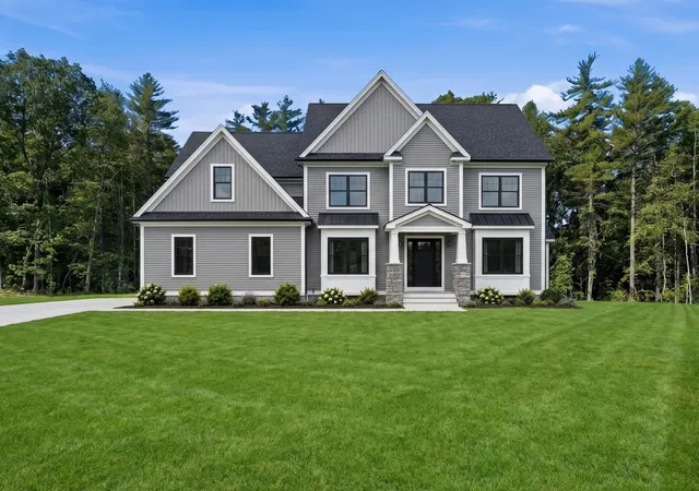 1st image of 17 Carmel Rd, Pelham, NH 03076 | MLS# 5095375