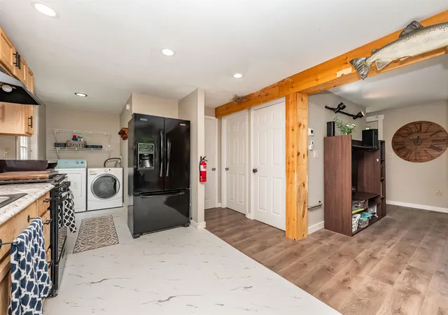 Photo 4 of Single family home for sale at 143 Town House Rd, Effingham, NH 03882 | MLS# 5095382 | Listing updated on 2026-09-03