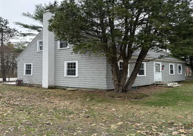 Homes for sale in Concord, NH | 31 Haines Rd, Concord, NH 03301 | MLS# 5095392