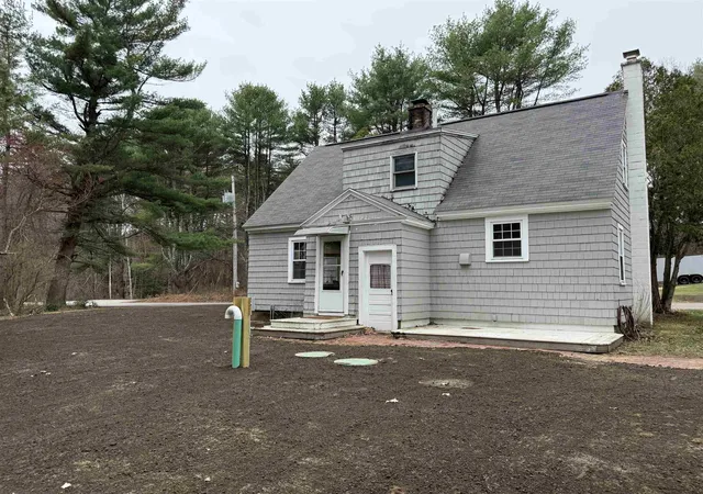 Homes for sale in Concord, NH | 31 Haines Rd, Concord, NH 03301 | MLS# 5095392