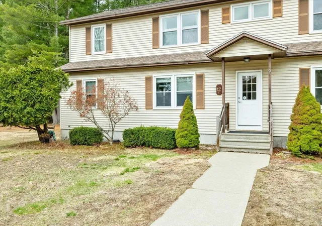 2nd image of 12 Evergreen Dr #101, Milton, VT 05468 | MLS# 5095394
