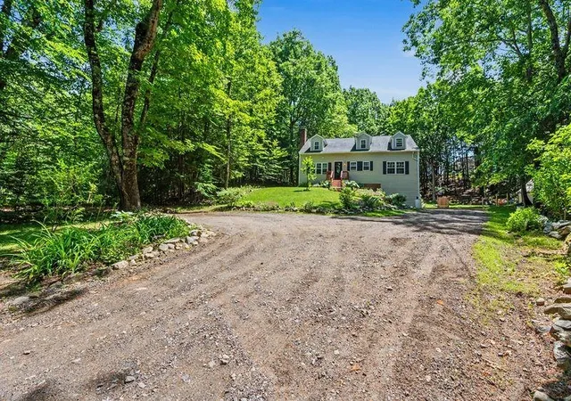 4th image of 58 Heath St, Newton, NH 03858 | MLS# 5095398