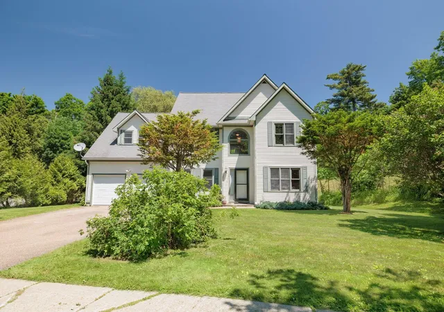 Photo 1 of Single family home for sale at 72 Morrill Dr, Burlington, VT 05408 | MLS# 5095406 | Listing updated on 2026-08-27