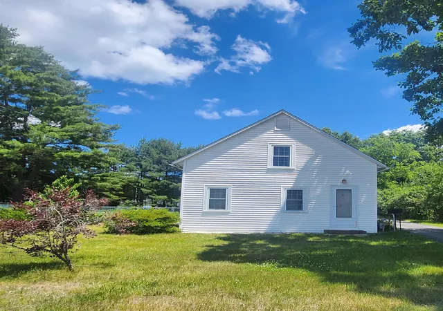 Homes for sale in Concord, NH | 91 Community Dr, Concord, NH 03303 | MLS# 5095417