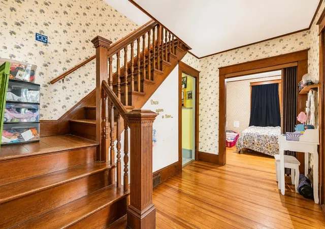 Photo 2 of Sale Pending at 315 Mast Rd, Manchester, NH 03102 | MLS# 5095420 | Listing updated on 2026-09-11