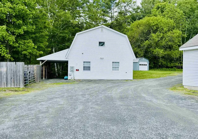 Homes for sale in Enfield, NH | 411 Us Route 4 Route, Enfield, NH 03748 | MLS# 5095435