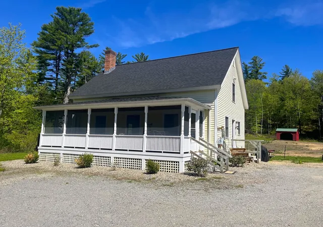 Homes for sale in Wentworth, NH | 139 Turner Rd, Wentworth, NH 03282 | MLS# 5095437