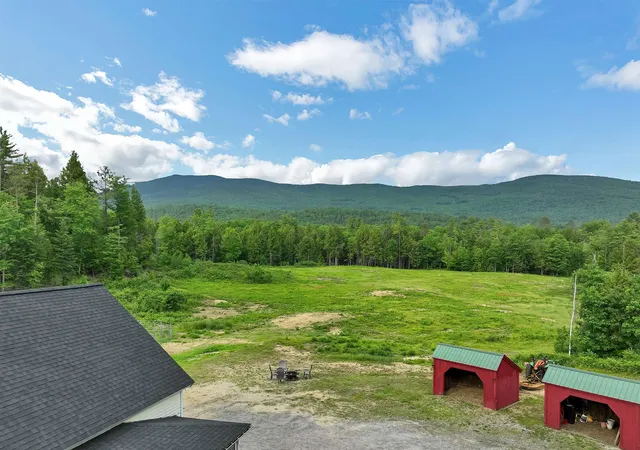 Homes for sale in Wentworth, NH | 139 Turner Rd, Wentworth, NH 03282 | MLS# 5095437