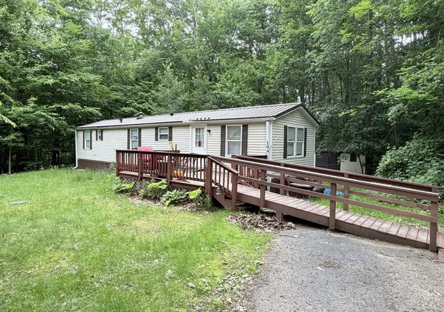 Homes for sale in Colchester, VT | 104 Lexington Rd, Colchester, VT 05446 | MLS# 5095444