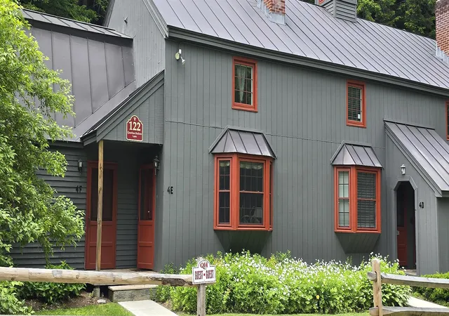 Homes for sale in Hartford, VT | 122 Quechee Hollow Ln #4E, Hartford, VT 05059 | MLS# 5095447