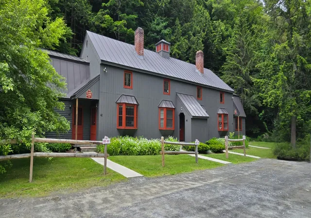 Homes for sale in Hartford, VT | 122 Quechee Hollow Ln #4E, Hartford, VT 05059 | MLS# 5095447