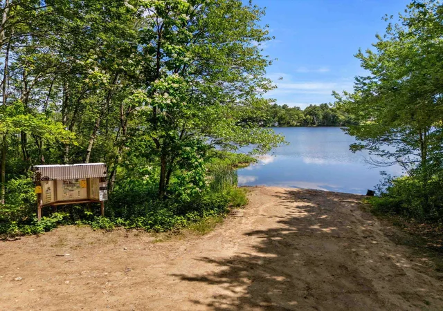 1st image of 103 Highland St, Hudson, NH 03051 | MLS# 5095448