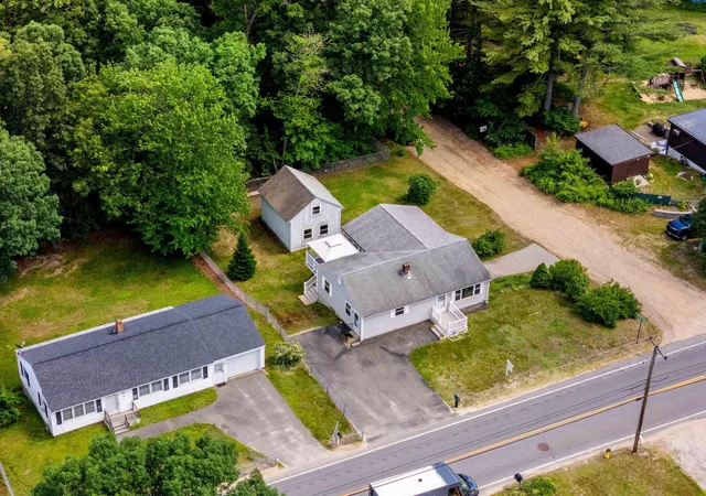 3rd image of 103 Highland St, Hudson, NH 03051 | MLS# 5095448