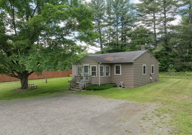 3rd image of 261 Vt Route 15E Route, Hyde Park, VT 05655 | MLS# 5095449