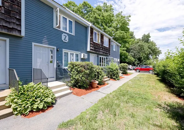 Townhouse for sale at 16 Auclair Ave, Manchester, NH 03102 | MLS# 5095458