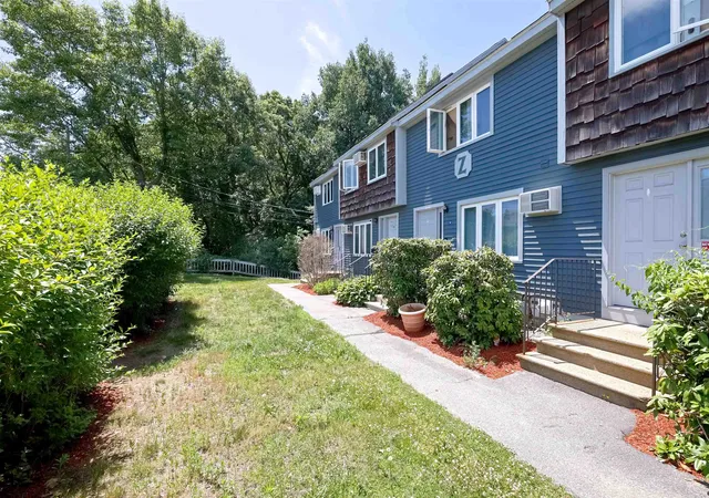 Homes for sale in Manchester, NH | 16 Auclair Ave, Manchester, NH 03102 | MLS# 5095458